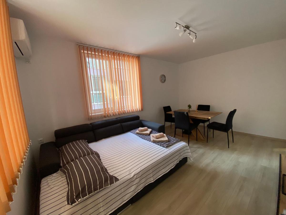 Apartamenti Eli Поморіє Екстер'єр фото